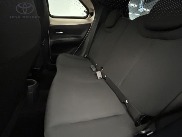 TOYOTA Aygo X 1.0 VVT-i 72 Design   