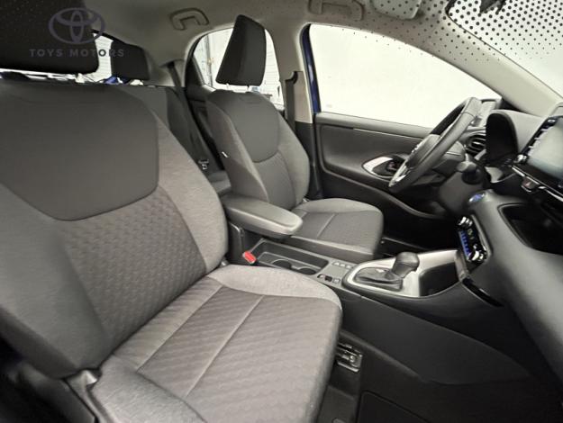 TOYOTA Yaris 116h Dynamic  