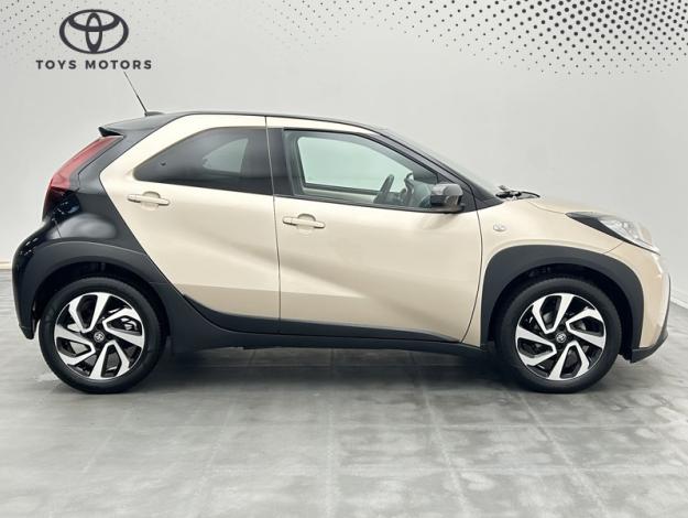 TOYOTA Aygo X 1.0 VVT-i 72 Design   