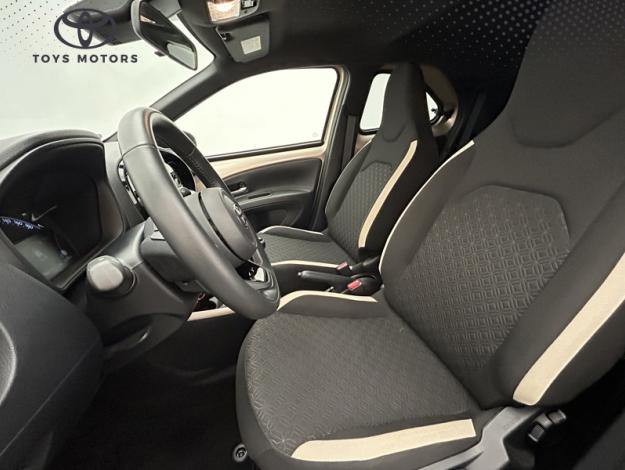 TOYOTA Aygo X 1.0 VVT-i 72 Design   