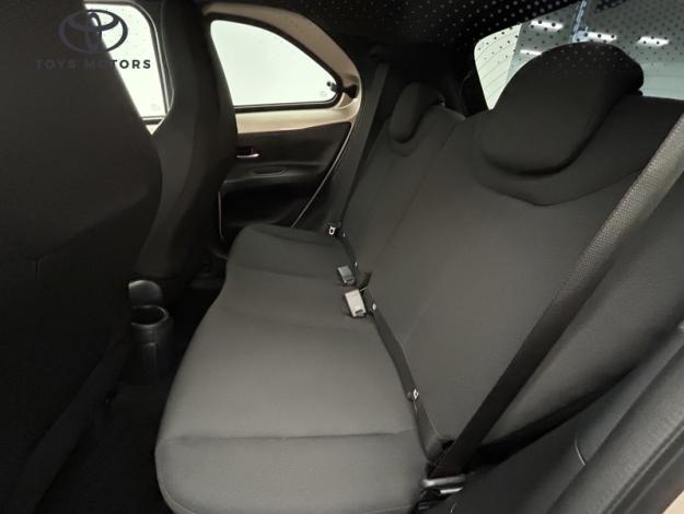 TOYOTA Aygo X 1.0 VVT-i 72 Design   
