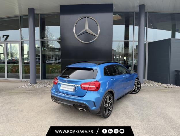 MERCEDES-BENZ GLA 220 d Fascination 7G-DCT  