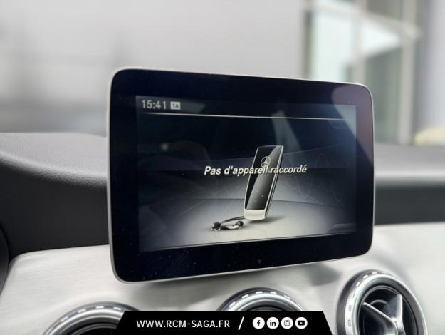 MERCEDES-BENZ GLA 220 d Fascination 7G-DCT  