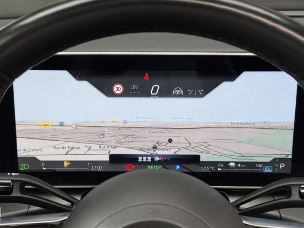 MERCEDES-BENZ GLC Coupé GLC 300 e Hybrid EQ 4MATIC Coupé AMG Line  GLC 300 e Hybrid EQ 4MATIC CoupÚ AMG Line