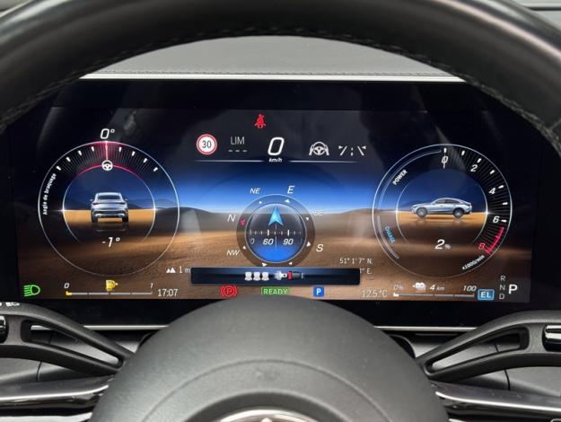 MERCEDES-BENZ GLC Coupé GLC 300 e Hybrid EQ 4MATIC Coupé AMG Line  GLC 300 e Hybrid EQ 4MATIC CoupÚ AMG Line