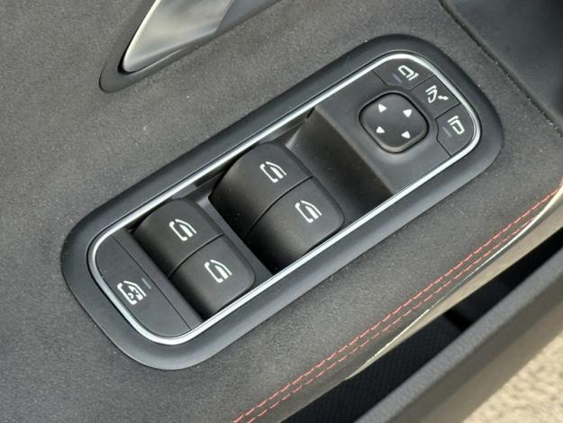 MERCEDES-BENZ Classe A 200 d AMG Line  