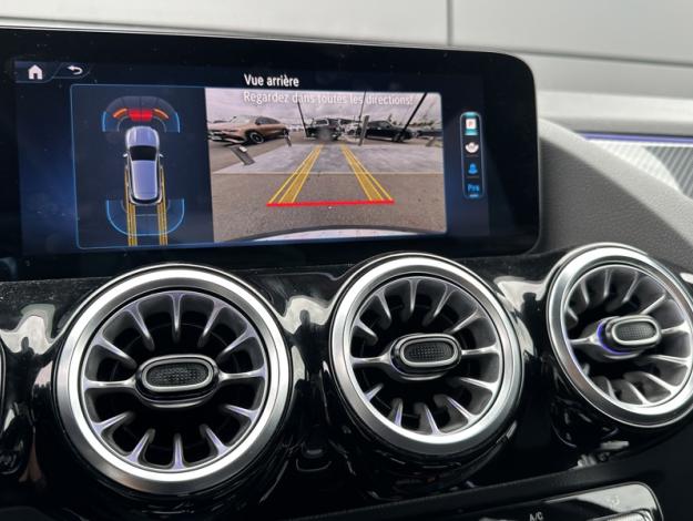 MERCEDES-BENZ GLA 200 d AMG Line  GLA 200 d AMG Line