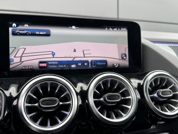 MERCEDES-BENZ GLA 200 d AMG Line  GLA 200 d AMG Line