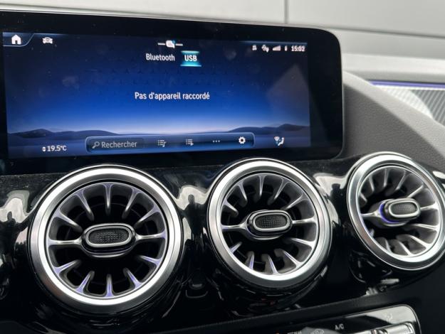 MERCEDES-BENZ GLA 200 d AMG Line  GLA 200 d AMG Line