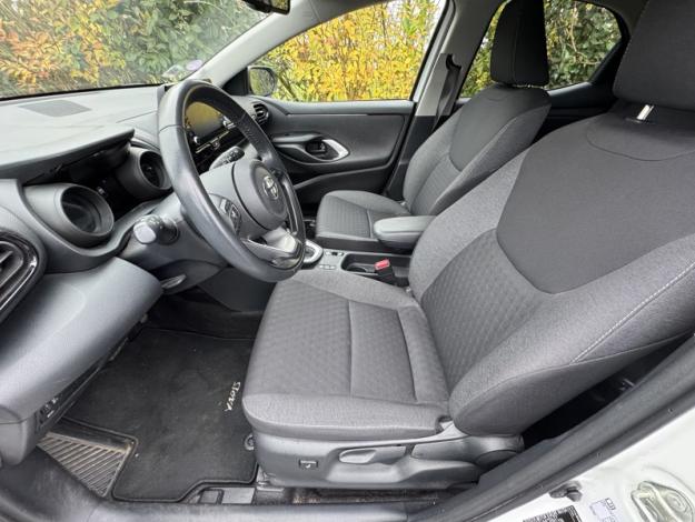 TOYOTA Yaris Hybride 116h Design / Pack Confort  1.5 116 ch 