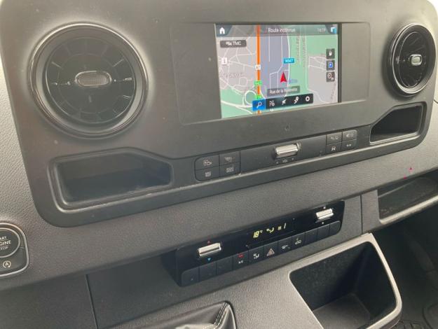 MERCEDES-BENZ Sprinter 211 CDI Fourgon Toit sureleve   