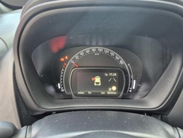 TOYOTA Aygo X 1.0 VVT-i 72 Design   