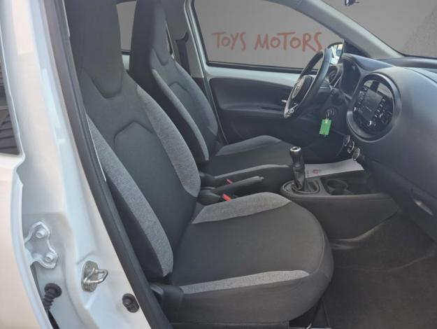 TOYOTA Aygo X 1.0 VVT-i 72 Dynamic MY23   