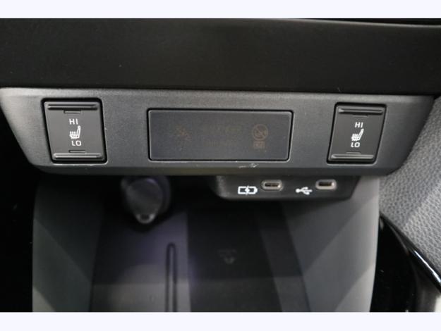 TOYOTA Yaris Hybride 130h Collection   