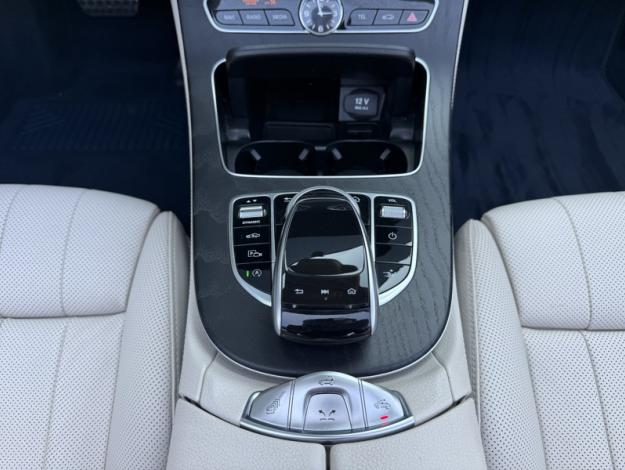 MERCEDES-BENZ Classe E Cabrio E 220 d Sportline 