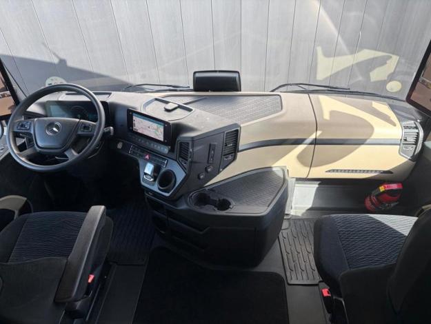 MERCEDES-BENZ Actros 1845 LS 4x2 BigSpace 2.50m  