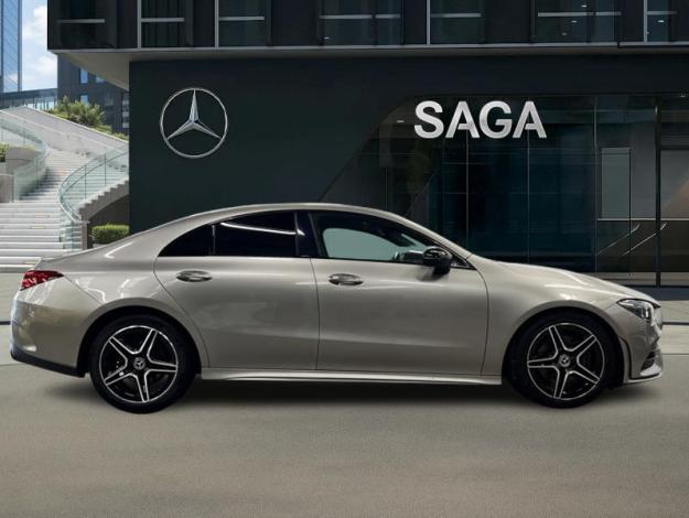 MERCEDES-BENZ CLA 200 d Coupé AMG Line  
