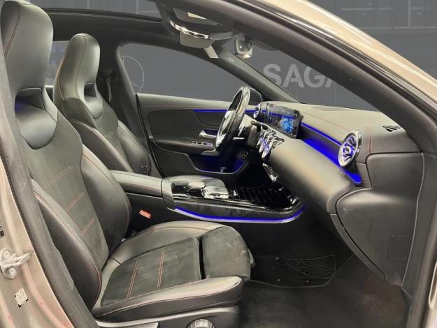 MERCEDES-BENZ CLA 200 d Coupé AMG Line  