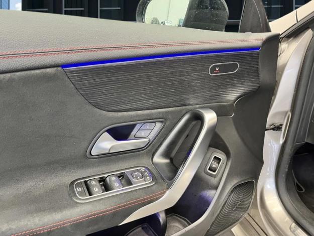 MERCEDES-BENZ CLA 200 d Coupé AMG Line  