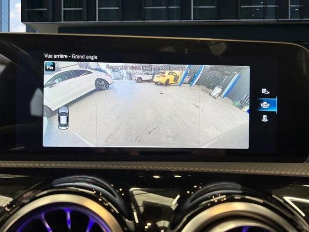 MERCEDES-BENZ CLA 200 d Coupé AMG Line  