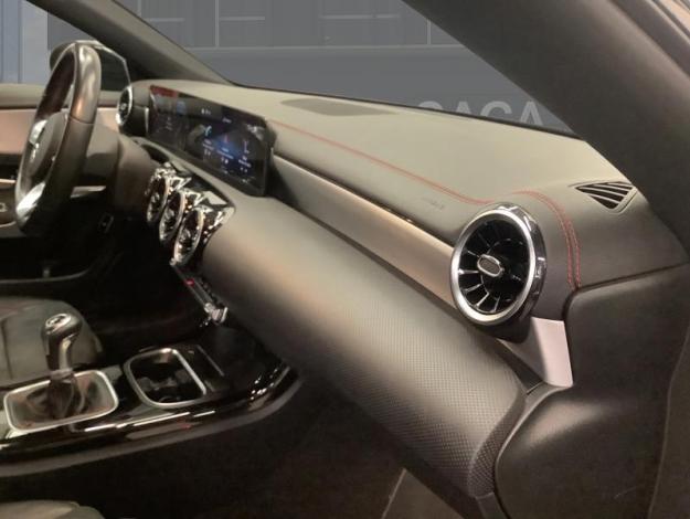 MERCEDES-BENZ CLA-Klasse CLA 180 d Coupé