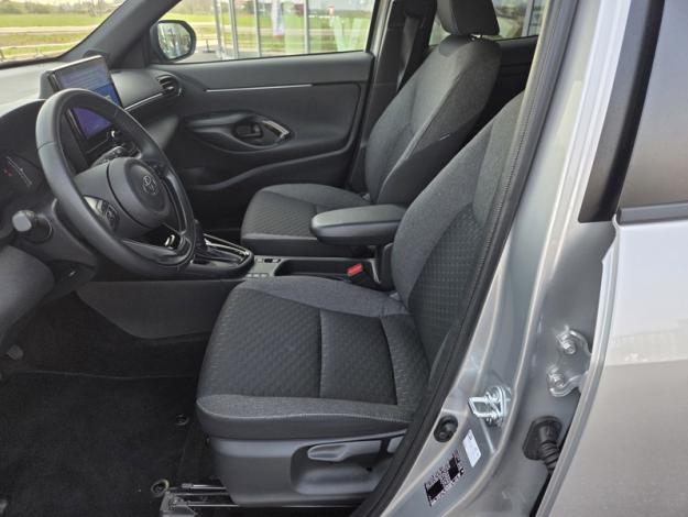 TOYOTA Yaris Cross 116h Design  