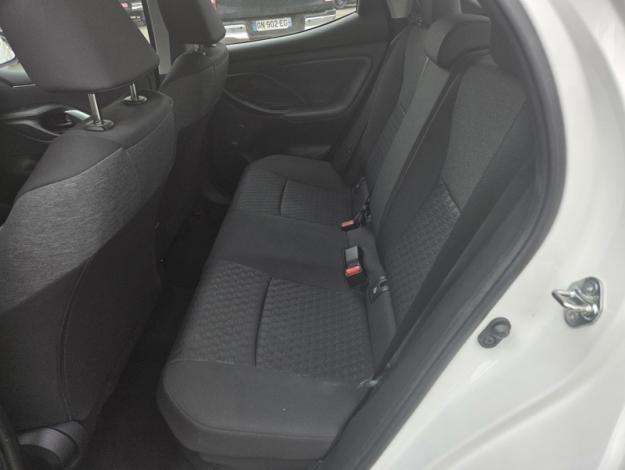 TOYOTA Yaris 116h Dynamic  