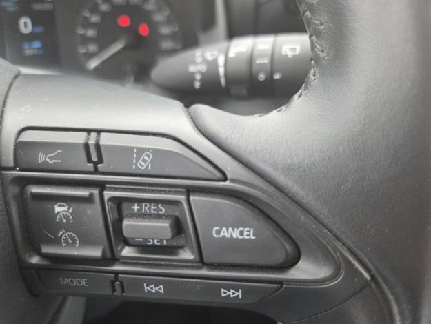 TOYOTA Yaris 116h Dynamic  