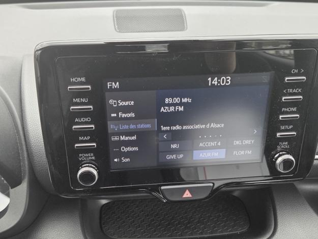 TOYOTA Yaris 116h Dynamic  