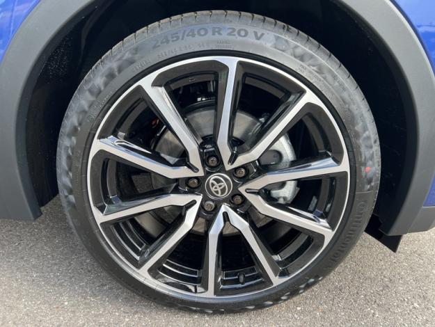 TOYOTA C-HR 2.0 Hybride 200 GR Sport AWD  2.0 Hybride 200 GR Sport AWD