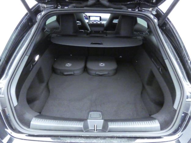 MERCEDES-BENZ CLA Shooting Brake 250 e Hybrid EQ 218ch AMG Line 8G-DCT AMG Line Classe CLA SB/118 CLA 250 e Shooting Brake AMG Line