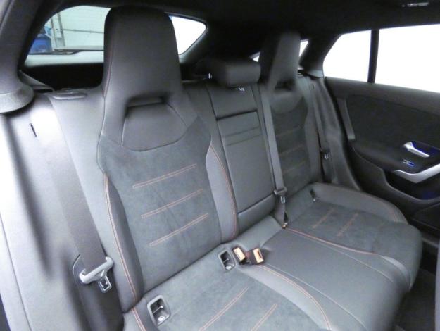 MERCEDES-BENZ CLA Shooting Brake 250 e Hybrid EQ 218ch AMG Line 8G-DCT AMG Line Classe CLA SB/118 CLA 250 e Shooting Brake AMG Line