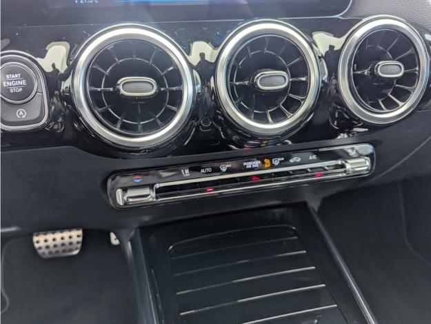 MERCEDES-BENZ Classe B 200 d AMG Line Edition  