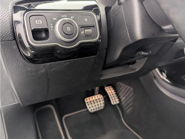 MERCEDES-BENZ CLA Shooting Brake CLA 180 d Shooting Brake AMG Line  Classe CLA SB/118 CLA 180 d Shooting Brake AMG Line