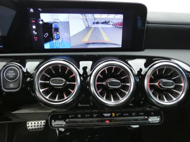 MERCEDES-BENZ Classe A 200 d AMG Line  Classe A 200 d AMG Line