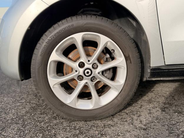 SMART forfour Base 52kW passion 1.0 71 ch 