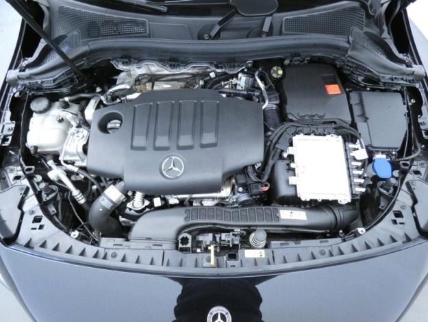 MERCEDES-BENZ Classe B 200 d AMG Line  