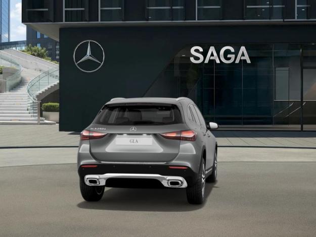 MERCEDES-BENZ GLA 250 e Hybrid EQ Business Line  GLA 250 e Hybrid EQ Business Line