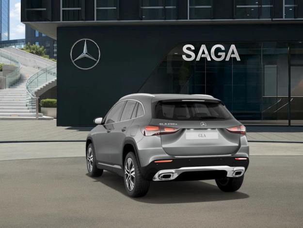 MERCEDES-BENZ GLA 250 e Hybrid EQ Business Line  GLA 250 e Hybrid EQ Business Line