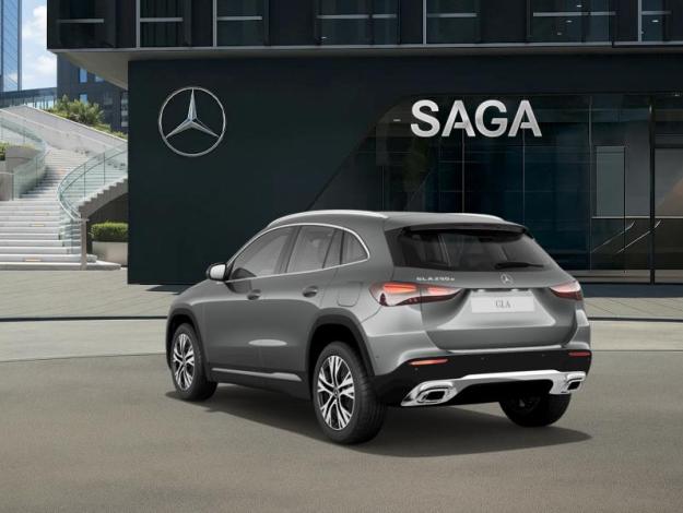 MERCEDES-BENZ GLA 250 e Hybrid EQ Business Line  GLA 250 e Hybrid EQ Business Line