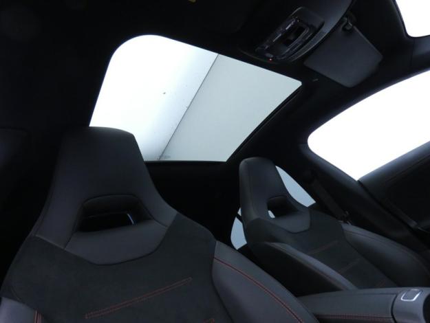 MERCEDES-BENZ CLA Coupé CLA 220 d Coupé AMG Line  