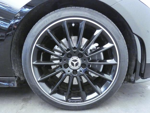 MERCEDES-BENZ CLA Coupé CLA 220 d Coupé AMG Line  