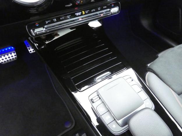 MERCEDES-BENZ CLA Coupé CLA 220 d Coupé AMG Line  