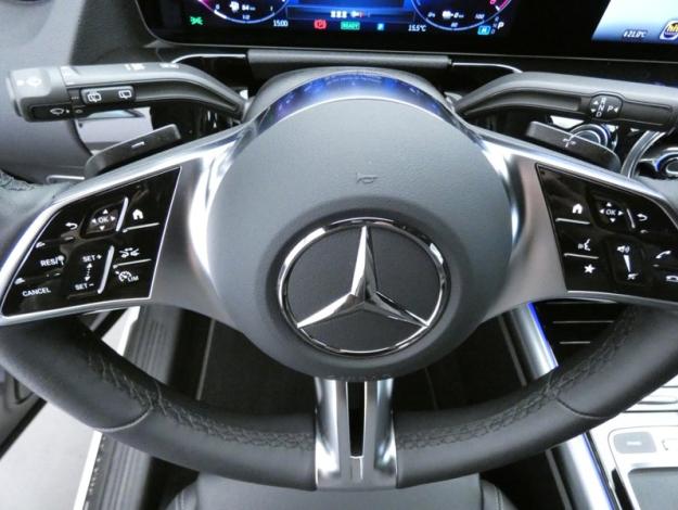 MERCEDES-BENZ GLA 250 e Hybrid EQ Progressive Line  