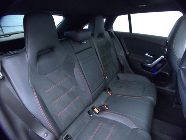 MERCEDES-BENZ CLA Shooting Brake CLA 250 e Hybrid EQ Shooting Brake AMG Line  