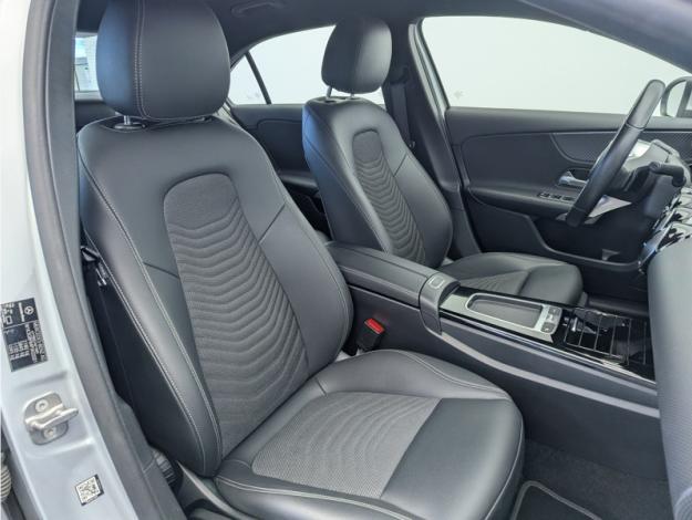 MERCEDES-BENZ Classe A 250 e Berline Business Line Classe A 250 e Hybrid EQ Berline Business Line  Classe A 250 e Berline Business Line