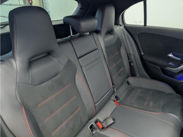 MERCEDES-BENZ Classe A 250 e Hybrid EQ AMG Line  
