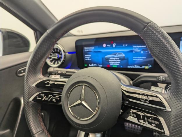 MERCEDES-BENZ Classe A 250 e Hybrid EQ AMG Line  