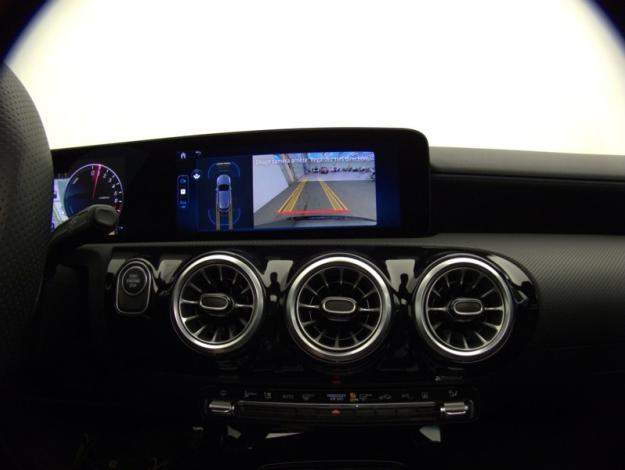 MERCEDES-BENZ Classe A 250 e Hybrid EQ AMG Line  