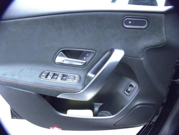 MERCEDES-BENZ Classe A 250 e Hybrid EQ AMG Line  